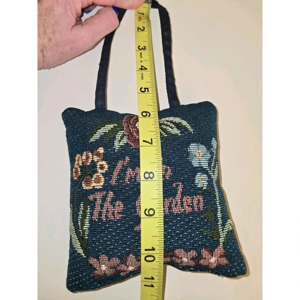Vintage Needlepoint I'm In The Garden Door Hanger Pillow Floral Navy Blue Small